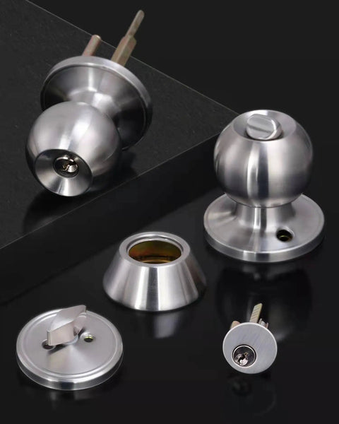 Keyed Alike Entry Door Knob And Single Cylinder Deadbolt Combo Set In Satin Nickel Finish, Lock And Keys Included For Front Or Back Door