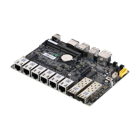 Intel Core i3-10110U Mini PC With Dual 10G SFP Plus And Six 2.5GBE LAN Ports circuit board with multiple network ports.