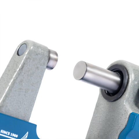 Close-up of IP65 Absolute Origin Digital Micrometer 0 to 1 Inch 0 to 25 Mm LCD Display with carbide measuring faces.