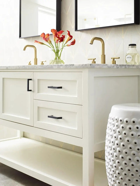 Sleek Contemporary Cabinet Pull In Matte Black Finish For Modern Kitchen Drawers And Furniture Hardware featuring two drawers.