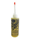 Zoom Spout Oiler 4 Oz MO98 Lubricant For Tools And Machinery Easy Pour Nozzle on white background