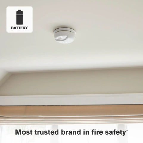 BRK SMCO100 Battery Operated Combination Smoke And Carbon Monoxide Alarm One Pack installed on ceiling