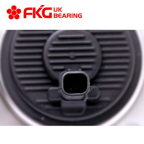 Close-up of rear wheel bearing hub assembly connector for Toyota Corolla 2009 to 2016, Pontiac Vibe 2009 to 2010, Toyota Matrix 2009 to 2014