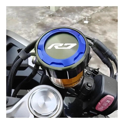 6061 T6 Aluminum Brake Fluid Reservoir Cover For YZF R7 Motorcycle Front And Rear Cap Protector Leakproof Fuel Tank Cap Replacement And Filler Cap Guard For 2021 2022 Models on motorcycle