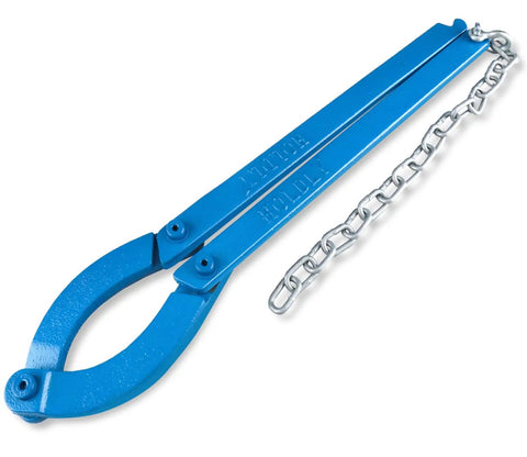 Beefy Heavy Duty Fence Wire Tightener Tool for Barbed Wire and Electric Fences, 5.5 lb steel, with chain for easy farm repair.