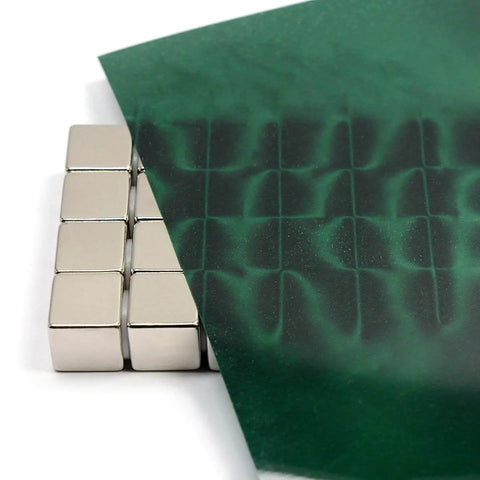 Green Magnetic Viewing Film 4x6 Inches for Magnetic Field Visualization displaying field patterns with stacked magnets behind it.