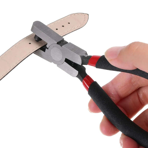 2.0mm Shoe Strap Hole Puncher For Watch Bands Leather Belts Fabric Jewelry Tags And Earring Cards One Hand Operation in use
