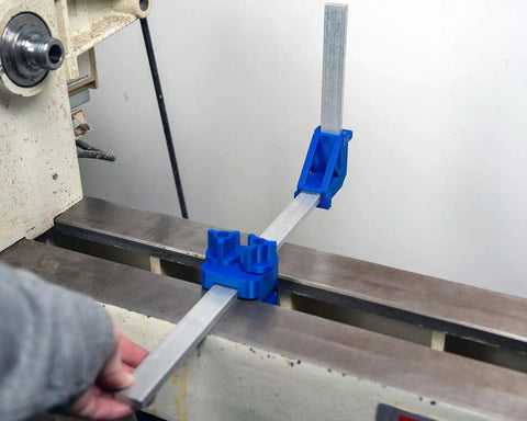 Kickass Adjustable Dust Collection Rig For Split Bed Wood Lathes With Tight Four Inch Hose Hookup And Three Way Flex Brackets setup on lathe.