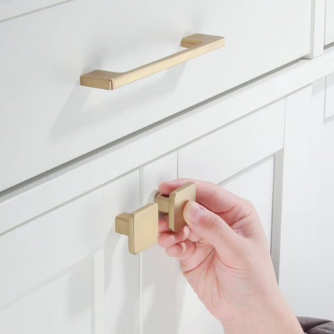 Classic 10 Pack Cabinet Pull Handles for Kitchen and Bedroom Cabinets in Champagne Bronze Finish, 5 Inch Center To Center Screw Spacing.