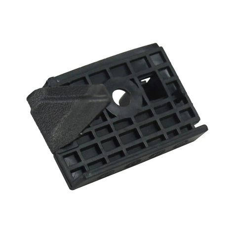 High Performance Heavy Duty Front Fender Bracket Support Holder Passenger Right Side Straight Swap Fitment Part 1084172 00F For Tesla Model 3 close-up view.