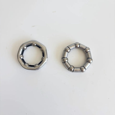 Ball retainers from Beefy Bottom Bracket Set For One Piece Crank Bikes 1.69 Inch Cup 43mm OD Steel Frame Cups 9-Piece Kit.