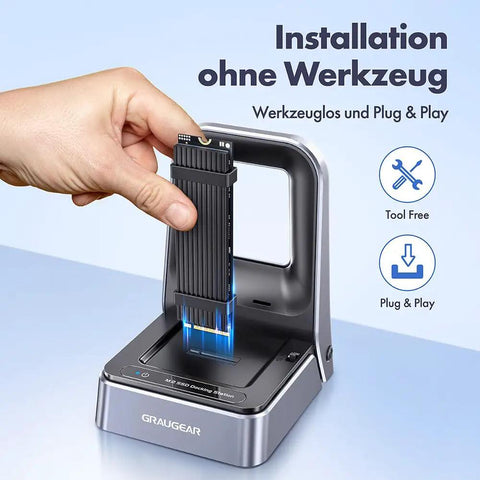 Badass M2 NVMe SSD Docking Station With USB4 40Gbps Transfer Speed Perfect For All PCIe Gen4 Drives And 2280 2230 2242 2260 22110 Formats Plug N Play For Your Rig Fast with SSD being inserted.