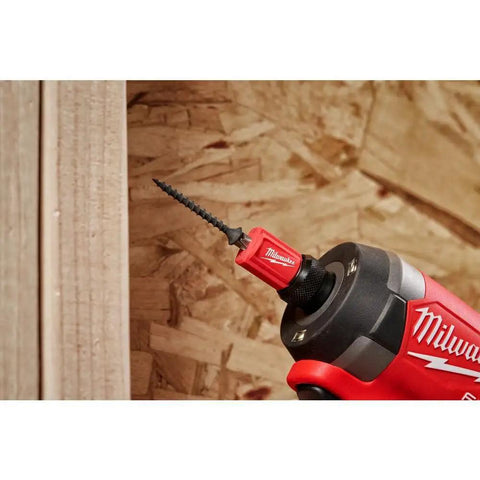 Shockwave Impact Duty PH2 Screwdriver Bit With Magnetic Attachment drilling into wood