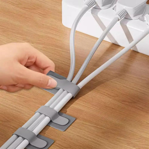 Heavy Duty Cable Organizer Kit For Desk And PC Setup Reusable Nylon Cable Ties With Hook And Loop Fasteners in use on cords