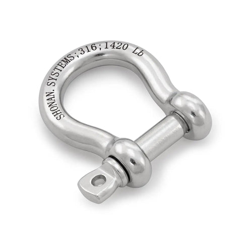Close-up of Three Eighths Inch Bow Shackles Set For Marine Grade Stainless Steel 316 Heavy Duty D Ring Shackle Two Pack Boat Anchor Kit