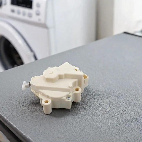 Direct Replacement Washing Machine Drain Pump Motor 4681EN1008A A000253 QC22-1 XPQ-6A Replacement Part white plastic housing, 12x6x6 cm, on washer surface
