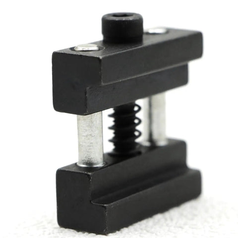 Hxszk Quick Clamp Work Stop Tool For Mill Vises 1/2 Inch Jaws Fractal Grip Steel, close-up view of adjustable clamp.
