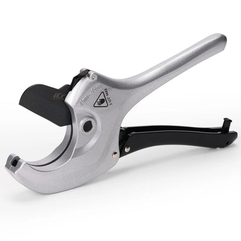Side view of Heavy Duty One Hand Ratchet Pipe Cutter For PEX PVC And Plastic Hose Up To 2-1/2 Inch Aluminum Body With SK5 Blade