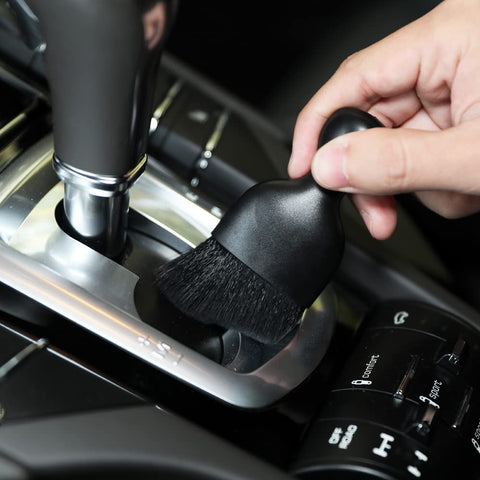 Soft Bristle Car Interior Detailing Brush for Clean Dash Seats and Vents Sturdy Handle with Comfortable Grip Ideal Auto Detailing Tool