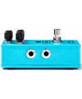 Side view of Analog Chorus Pedal With All Analog Bucket Brigade Circuitry For Rich Liquid Texture And Ultimate Tone Control Model M234