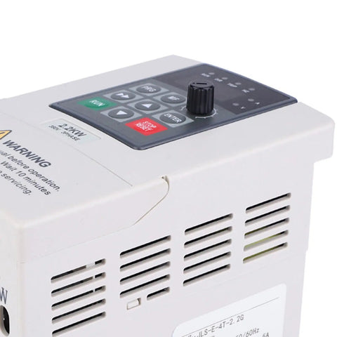2.2KW 380V VFD Variable Frequency Drive Inverter For 3 Phase Motors Beefy Torque Speed Controller For CNC Spindle Fans Pumps Conveyors And Industrial Equipment Wide 0 To 400Hz Range, top control panel