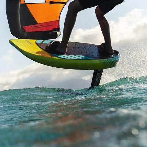 Rider using Wing Craft V2 Wingsurf Foil Board 50 L The Compact Quick Planing Foil Board With Flat Bottom And Hard Rails For Stable Pumping