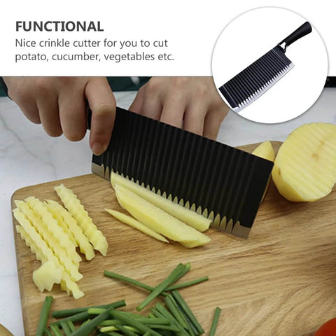 Ciieeo crinkle potato cutter with stainless steel wavy blade and black body, kitchen vegetable slicer for French fries