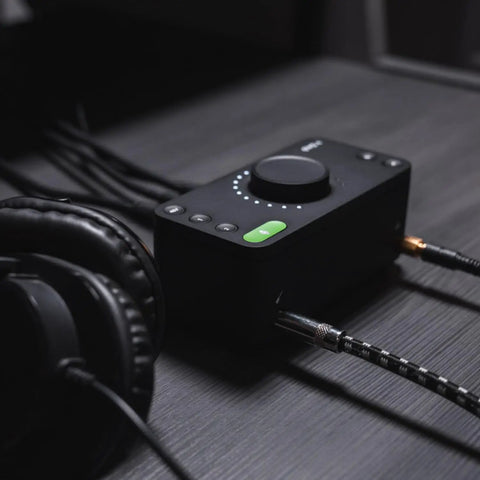 EVO 4 USB Audio Interface Dope Studio Gear With SmartGain Auto Dial DSP Low Latency Mixer And Flexible Routing Matrix Discrete JFET In