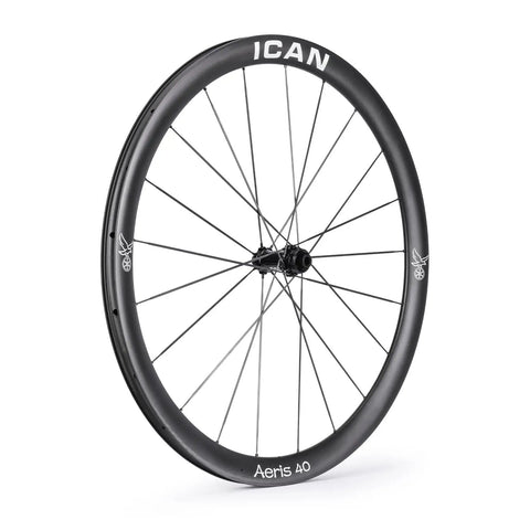 Ultralight High Modulus Carbon Wheelset With Aeris 40 And 50 Aero Rims For 700C Disc, 23mm Inner Width, side angle view