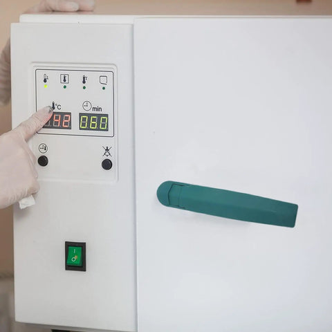 Heavy Duty Replacement Oven Handle For Commercial Kitchen Equipment Durable Plastic Grips Sleek Design Easy Install For Vacuum Dryers And Ovens on white unit.