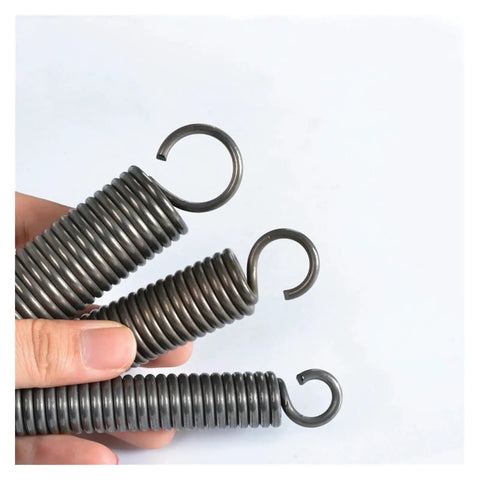Heavy Duty Tension Springs 20mm Out Diameter With 4mm Wire Gauge, 600mm Max Length In High Grading Stainless Steel, showing three springs