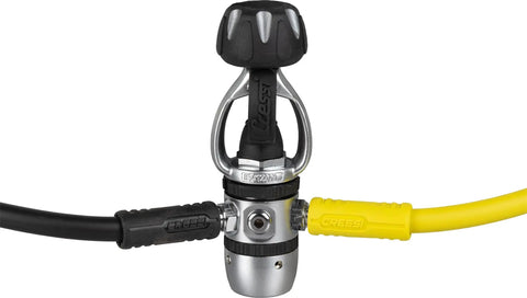 AC2 Compact Regulator Set With Octopus Compact All In One Dive Rig 1st Stage Piston 2nd Stage XS Compact Black And Yellow