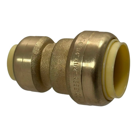 Pack Of Ten Three Quarter Inch By One Half Inch Push Fit Reducer Couplings For Copper CPVC And PEX Pipes Quick No Solder Clamps Or Glue Easy All In One Joint In Any Pipe Combination For Fast Mess Free Plumbing Installations. Image of a brass push-fit coupling with visible connectors for plumbing.