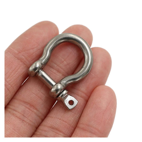 Heavy Duty Rigging Gear Built Tough For Off Road Recovery And Overlanding M4 Up To M12 304 Stainless Steel Clevis Shackle with Screw Pin held in hand.