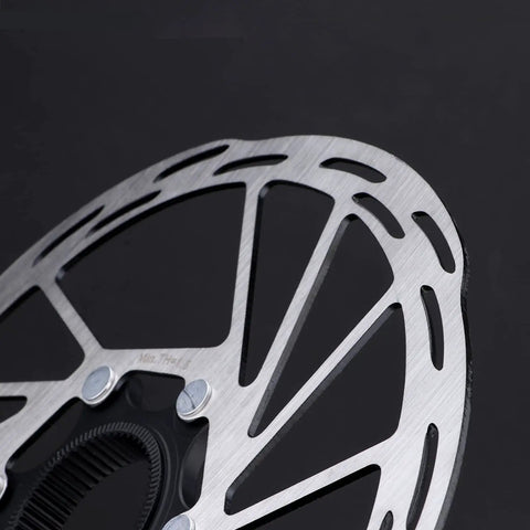 Close-up of 160mm Centerlock Disc Brake Rotor With Locking, 1.8mm thickness, showing superior heat dissipation design for bikes.