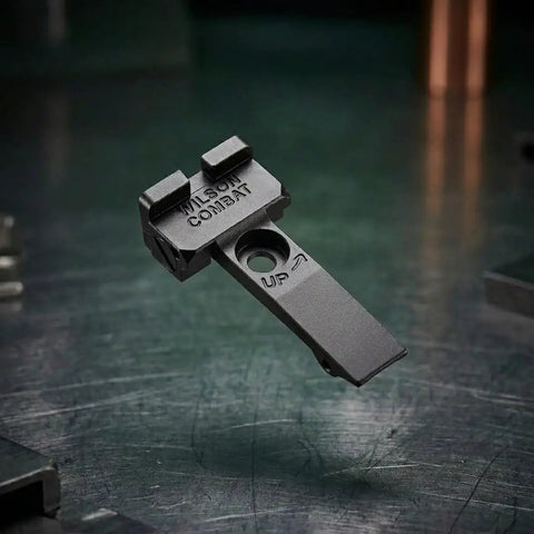 Beefed Up Battlesight Rear Sight for Colt Python Anaconda With Serrated Blade and Square Notch, metal sight piece structure