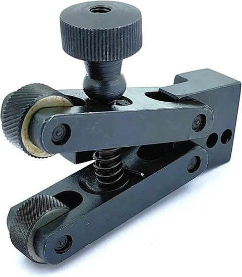 Close-up view of Mini V Clamp Knurling Tool 5-20 Mm Adjustable Force Spring Action for lathe machines, featuring a diamond pattern holder.