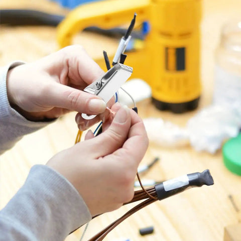 Top Grade 24pcs Metal Alligator Clips Mini Spring Clamp Kit With Strong Clamping Force And Portable Silver Wire Clamps For Lab Testing Work And Electrical Projects That Are Total Game Changers. silver metal alligator clip holding wires for electrical testing