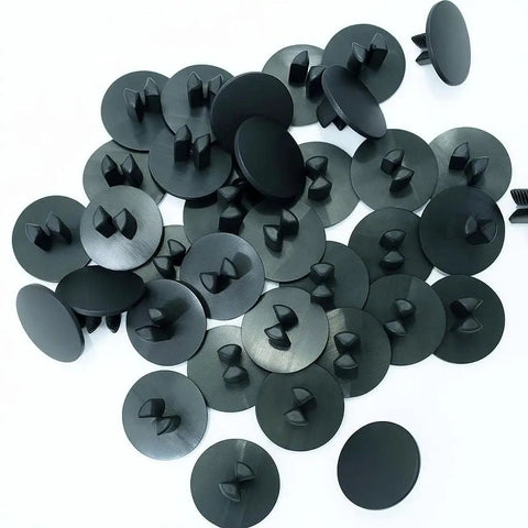 Knockout Quality Ratchet Rivets For Coroplast C And C Cage Panels, 100 black ABS connectors, ideal for small animal habitats.