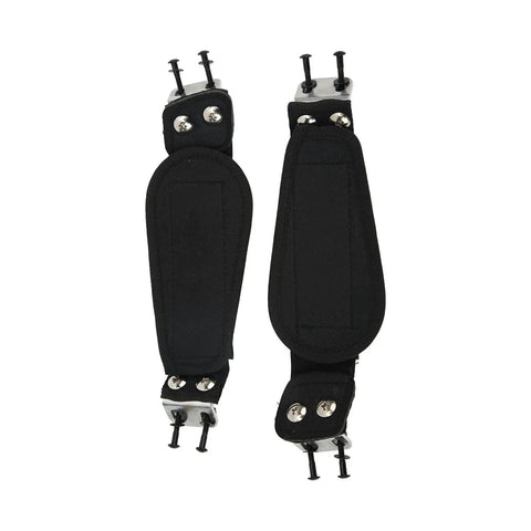 Pair of adjustable skateboard foot straps with secure hook and loop closure fits 18 to 24 cm, boosts foot security on rides.