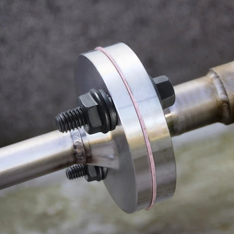 Close-up of Metric Flange Bolt Kit 296Pcs M6x1.0 M8x1.25 M10x1.5 fitting with alloy steel bolts and washers on a metal pipe