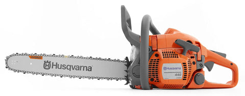 18 Inch Gas Chainsaw With Smart Start And Inertia Chain Brake, 40cc 2.4 HP 2 Cycle X Torq Engine