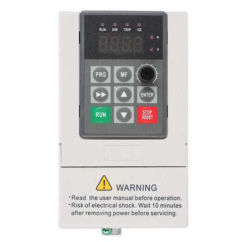Front view of three phase output VFD for spindle motors, 0.75KW 110V in, 7A single phase to three phase frequency inverter with control panel