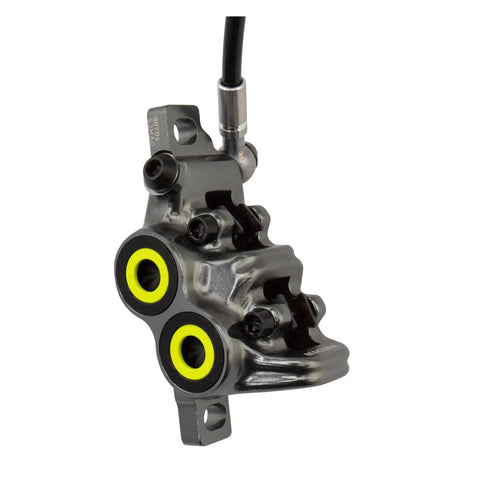 MT7 Hydraulic Disc Brake System With 1 Finger Lever Left Or Right 2200 Mm Cable Forged 4 Piston Caliper close-up black caliper