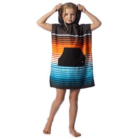Child wearing Kids Hooded Changing Poncho Towel For Beach And Pool Microfiber Quick Dry Swim Poncho Sunset Drift Small.