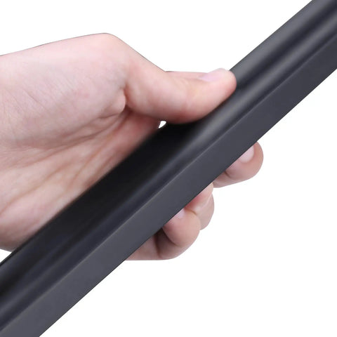 24 Inch Anodized Aluminum Straight Edge Ruler For Checking Surface Straightness And Machinery Alignment, black ruler in hand