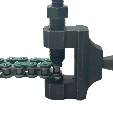 Heavy Duty 140 Link Roller Chain And Chain Breaker Kit For 50cc To 125cc Dirt Bikes ATVs Go Karts Scooters Pit Bikes Quads One Half Inch Pitch One Quarter Inch Roller Green in use.