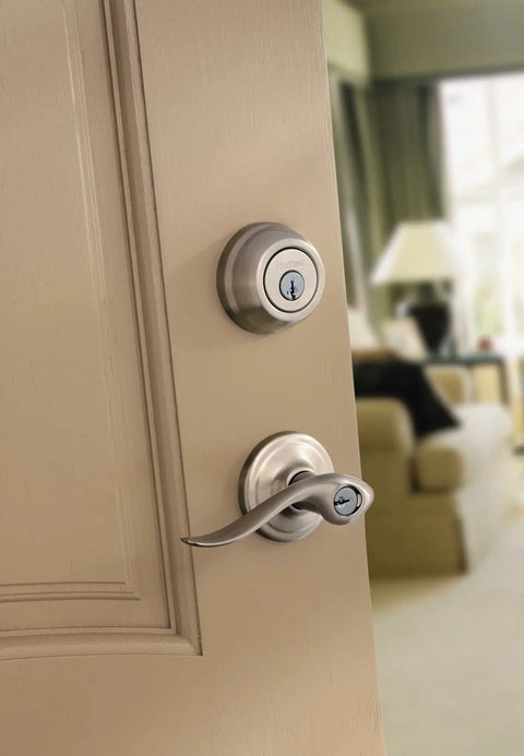 Entry Door Handle With Lock And Key For Front Door And Bedroom Reversible Exterior Lever In Venetian Bronze Pick Resistant SmartKey Rekey Security With Microban Protection Secure Keyed Entry on room door.