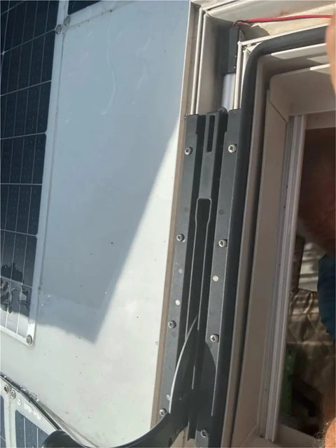 Compact Direct Current Linear Actuator With 6V 12V 24V Options 50mm Stroke 150 mm per sec Speed 15kg Lift mounted on solar panel frame