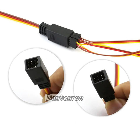 RC JR Style Servo Splitter Cable 1 Male To 2 Female Y Harness Leads connectors close-up for RC models